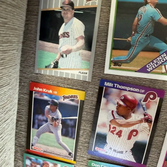 Lot 100+  Philadelphia Phillies Baseball Cards Schmidt Howard Thome Dykstra - Picture 8 of 11